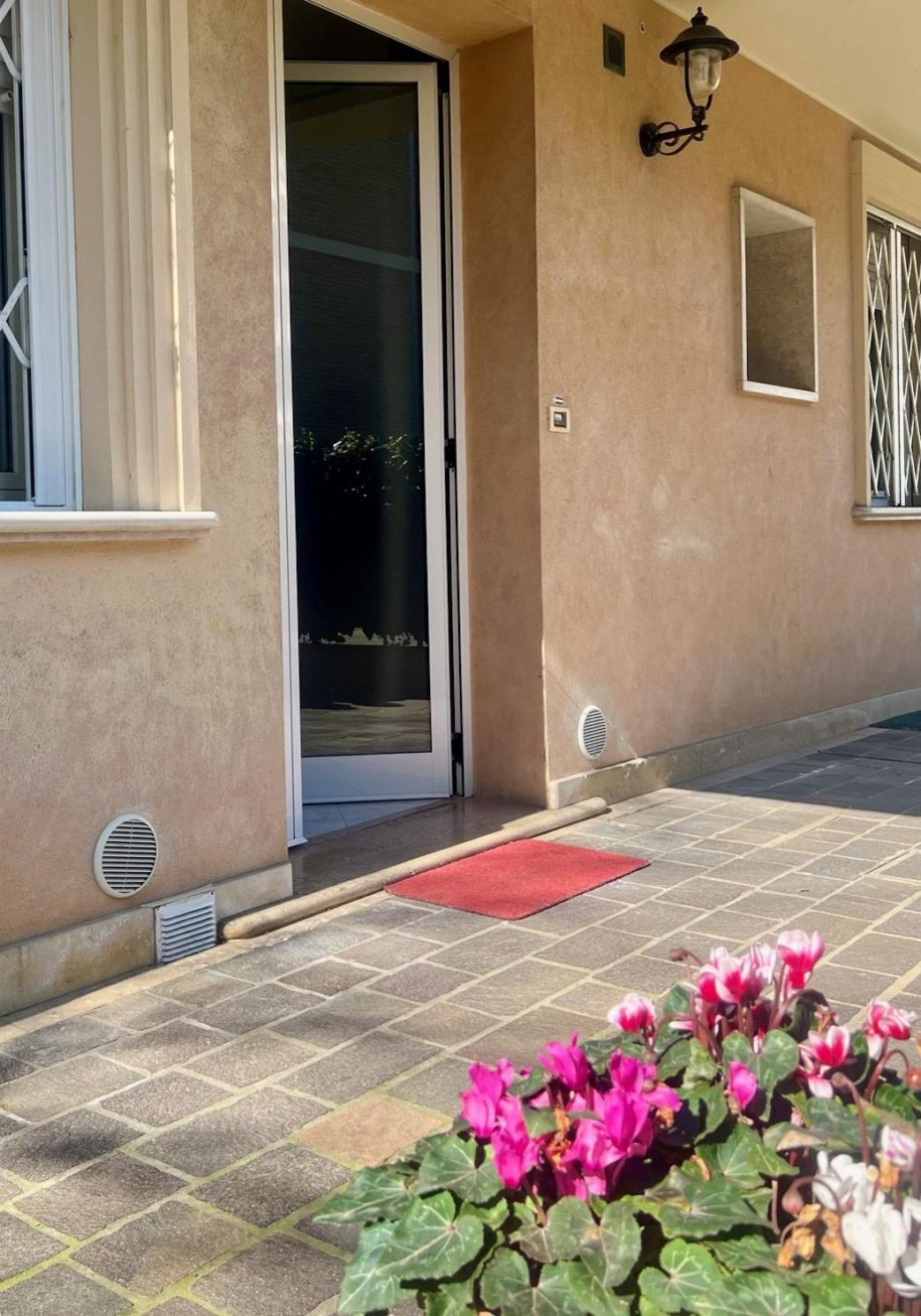 רימיני Hotel Villa Luigia מראה חיצוני תמונה